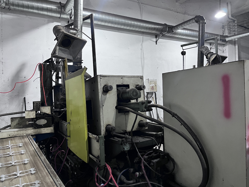 Защо светлините винаги светят в работилниците на Jinhua Hanjia?